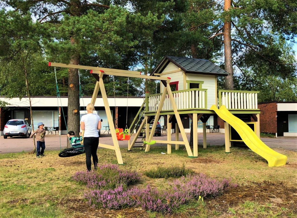 Hotelli Leikari Kotka Kültér fotó